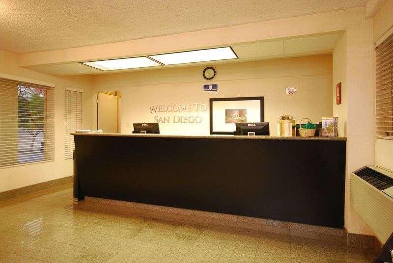 Baymont By Wyndham San Diego Downtown Motel Interior photo